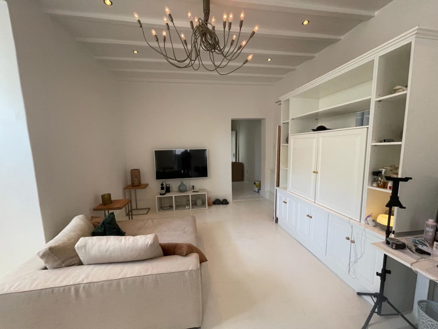 To Let 6 Bedroom Property for Rent in Sea Point Western Cape